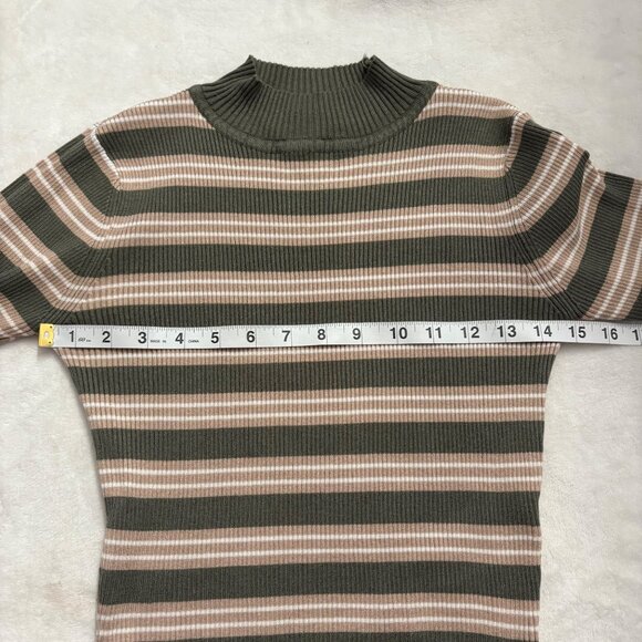 Striped Olive & Beige Ribbed Knit Long Sleeve Cropped Sweater Womans Juniors M - Picture 8 of 11